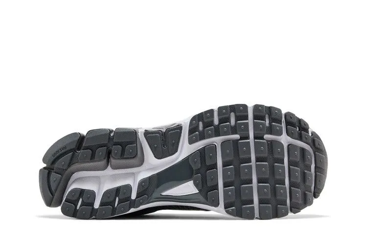 Zoom Vomero 5 Cool Grey Wolf Grey